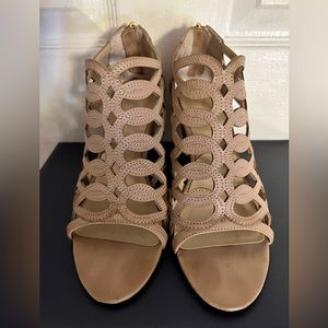 ADRIENNE VITTADINI. (USED)